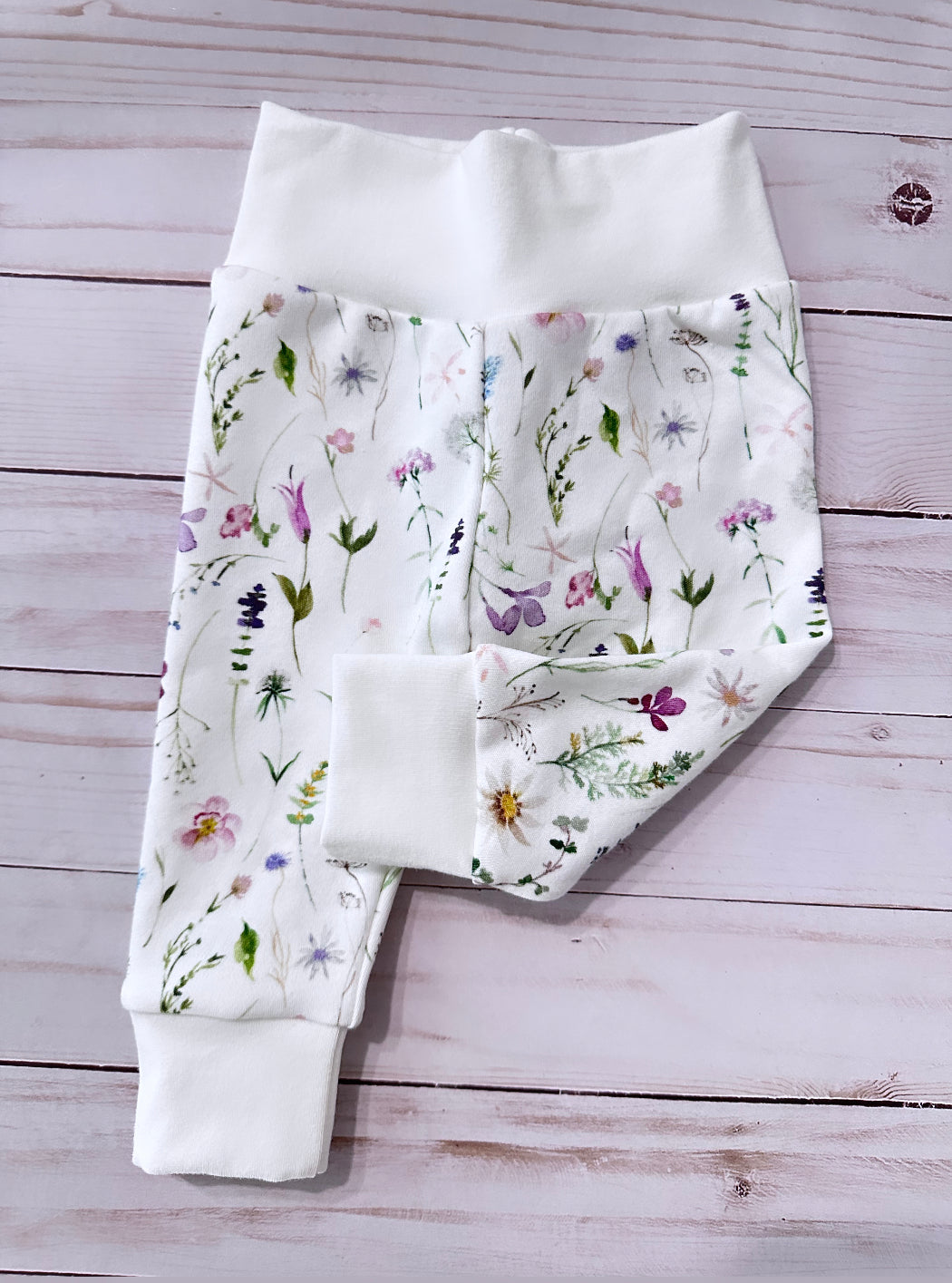 Purple wildflower leggings