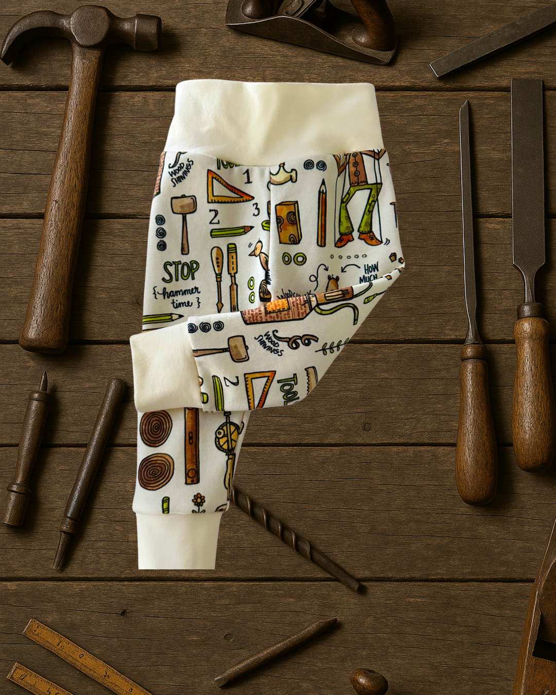 In the workshop leggings