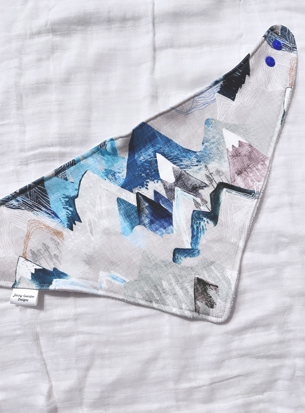 Mountain bandana bib