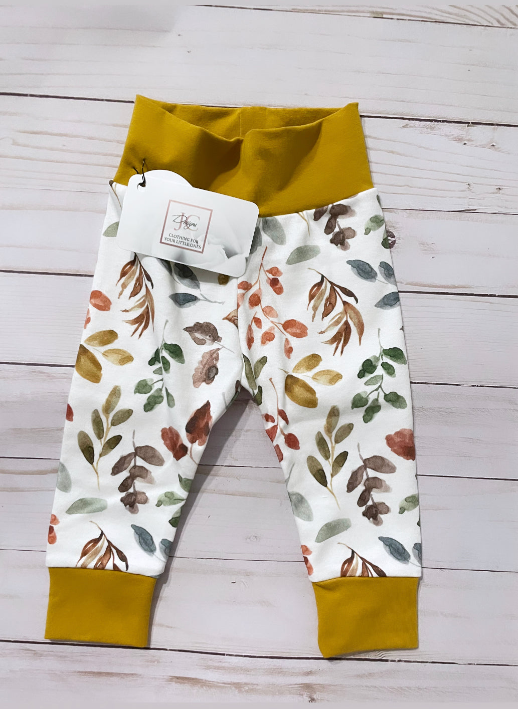 Watercolour leaves leggings