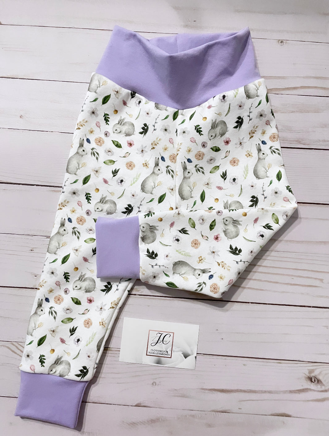 Small floral bunnies leggings