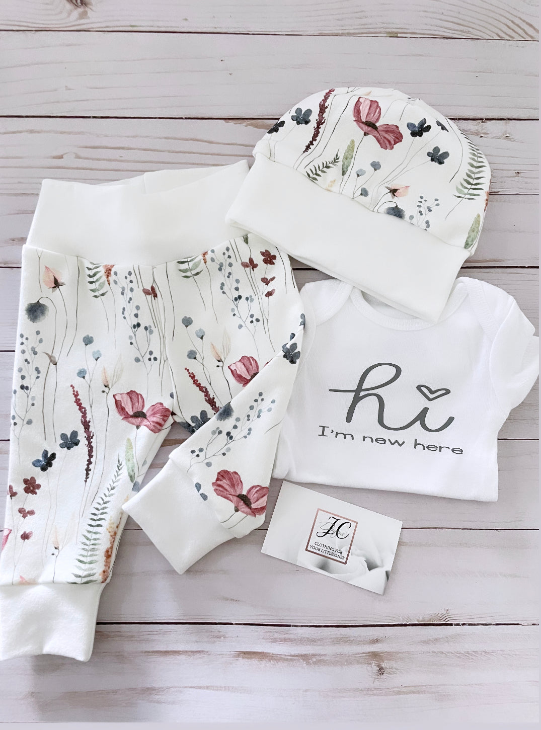 In the meadow baby outfit