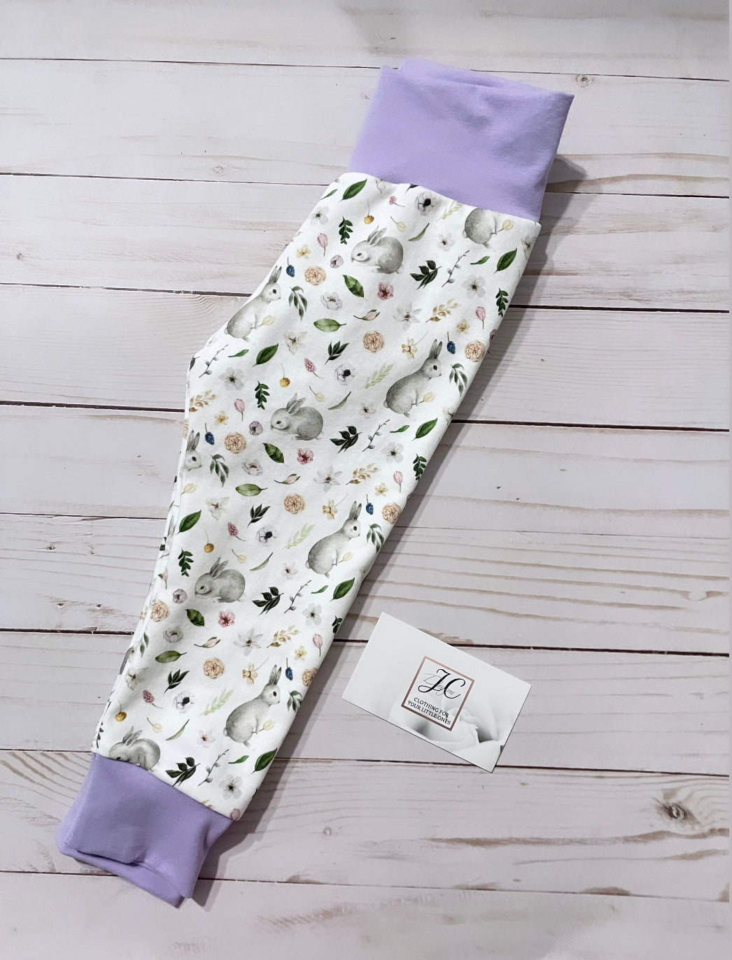Small floral bunnies leggings