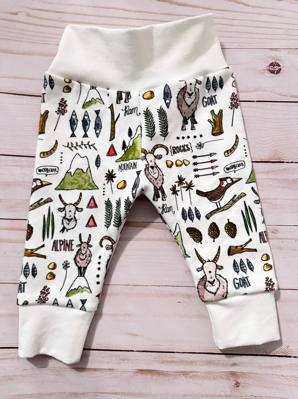 Alpine goat leggings