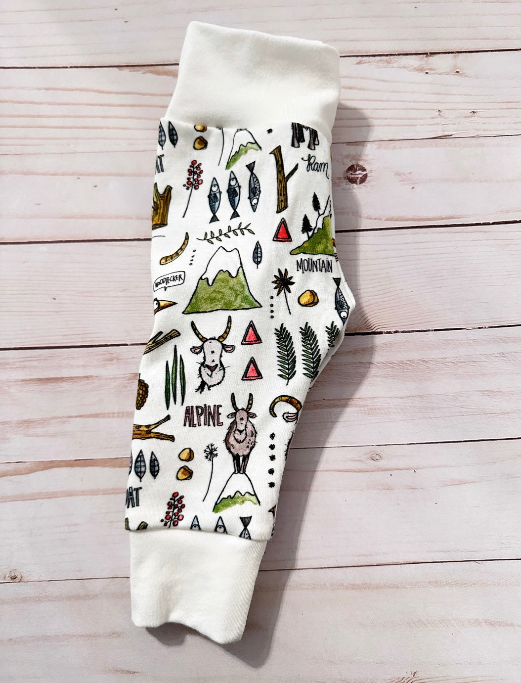 Alpine goat leggings